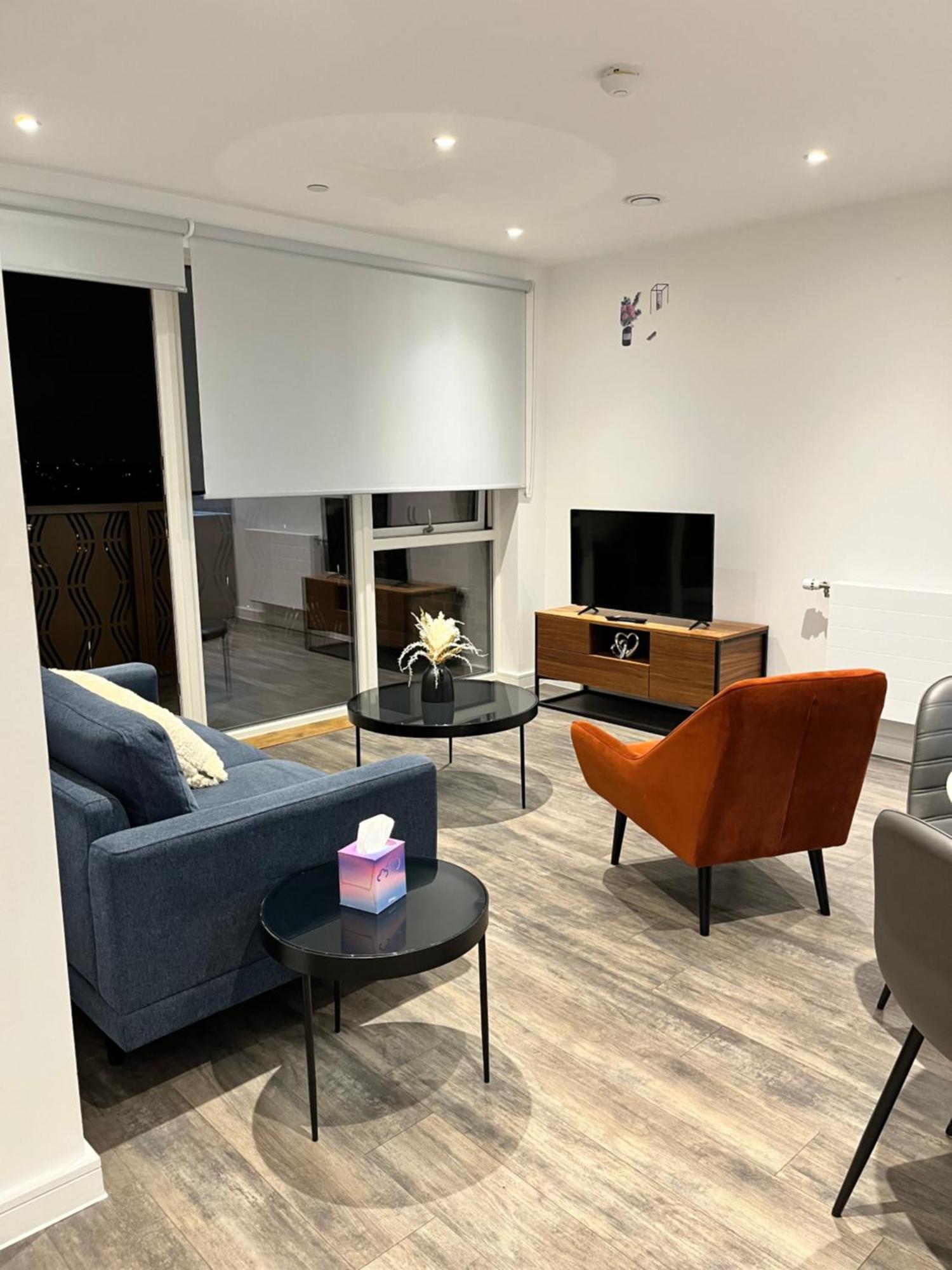 One Bedroom Apartment バーキング エクステリア 写真