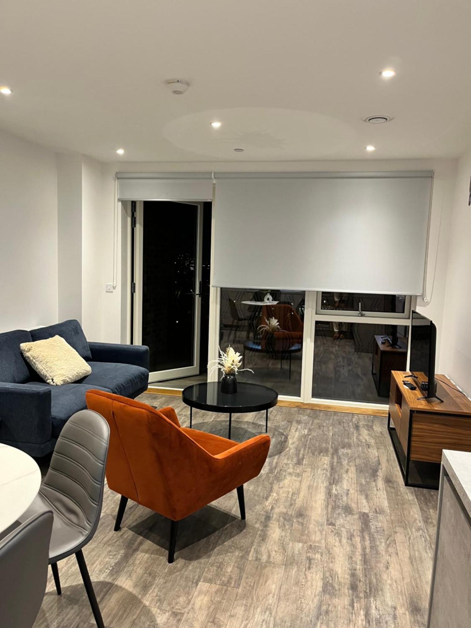 One Bedroom Apartment バーキング エクステリア 写真