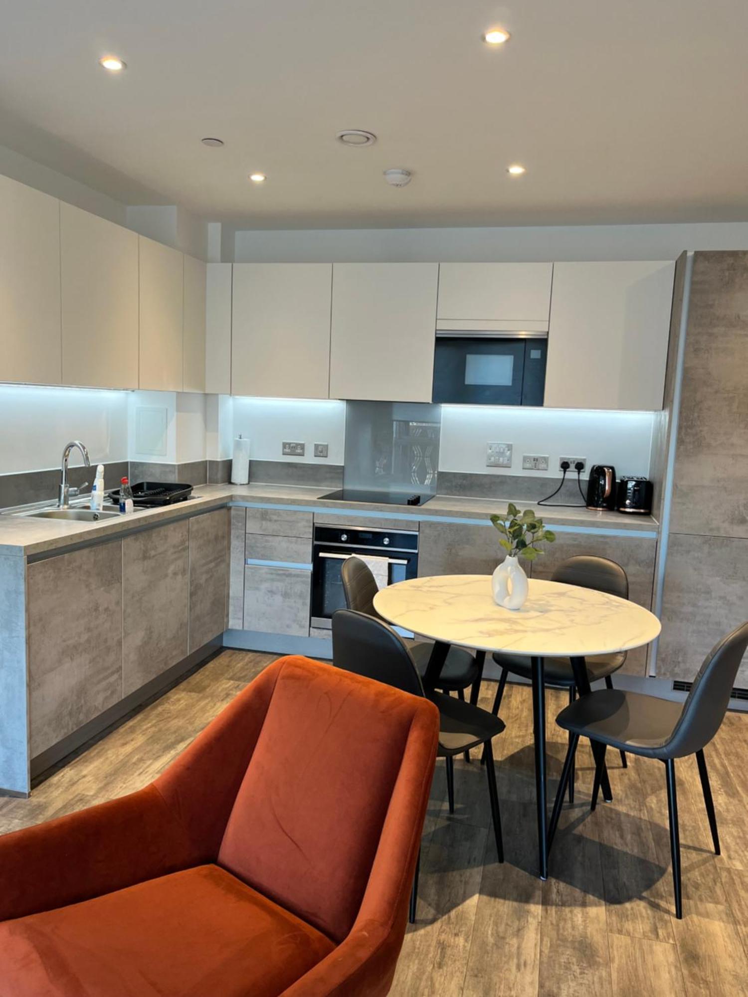One Bedroom Apartment バーキング エクステリア 写真